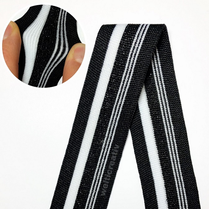 (1) GESTRICKTES BAND QUERELASTISCH MIT STREIFEN 90% PES 10% LUREX 3CM SCHWARZ / WEISS / SCHWARZ-LUREX, OEKOTEX Certified made in EU (kein Lagerartikel) GESTRICKTES BAND QUERELASTISCH MIT STREIFEN 90% PES 10% LUREX 3CM SCHWARZ / WEISS / SCHWARZ-LUREX, OEKOTEX Certified made in EU (kein Lagerartikel)